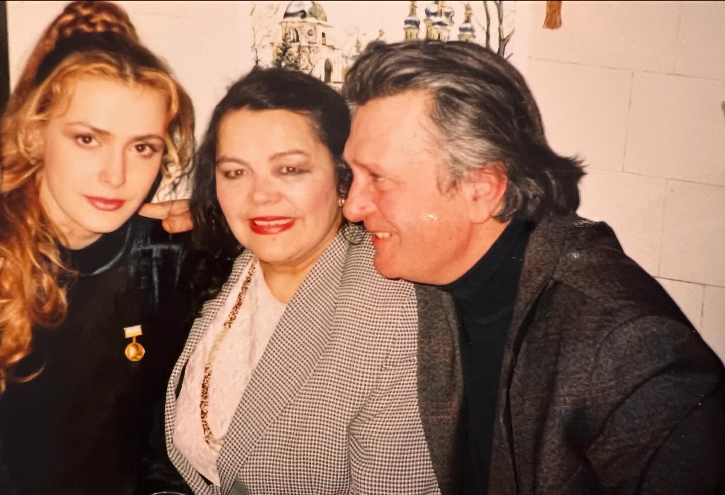 Ольга Сумская почтила память отца трогательными фото