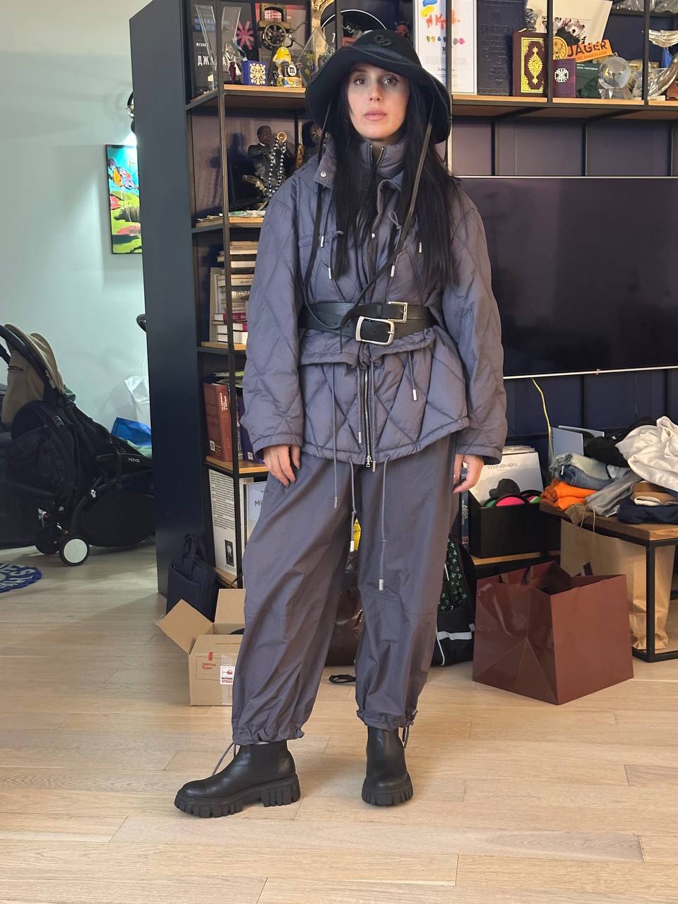 Как выглядит самая модная куртка на холодную осень: пример от Джамалы