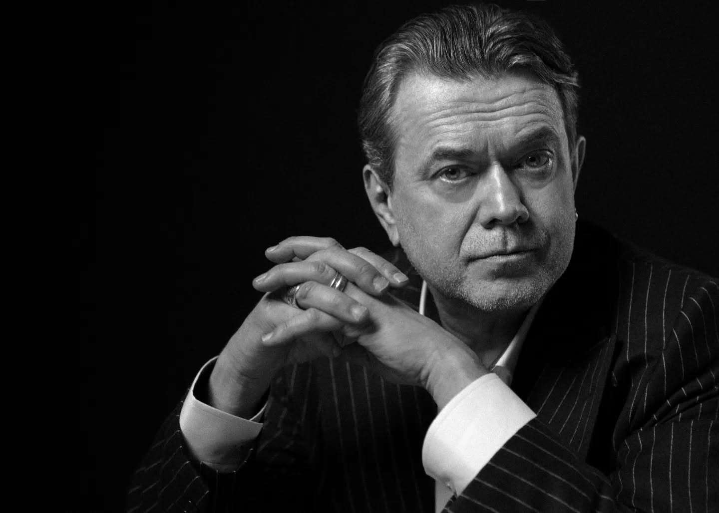 Остап Ступка впервые за долгое время показал романтическое фото с младшей на 34 года избранницей