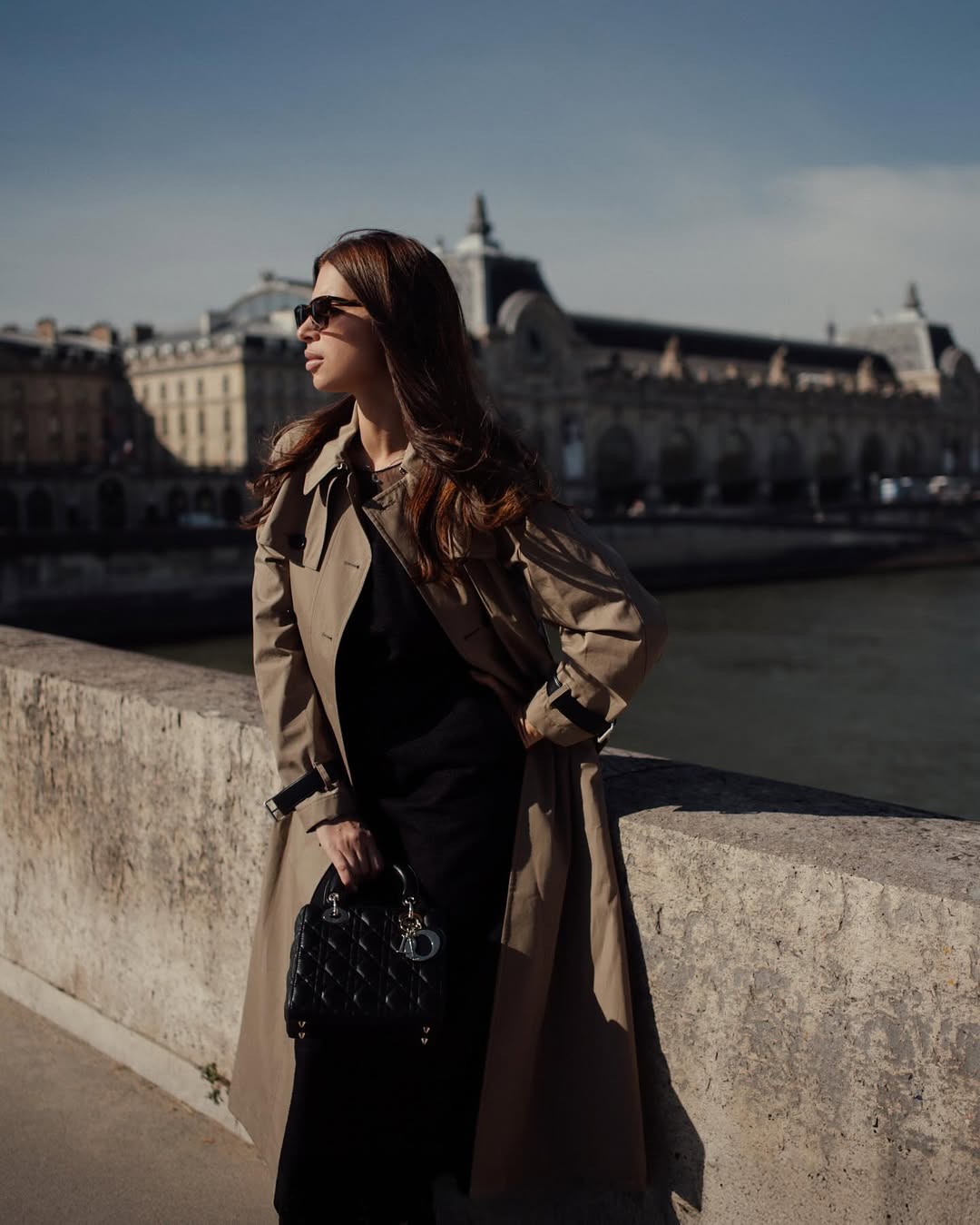 Як виглядає наймодніший тренч на осінь 2025: приклад від дружини Усика