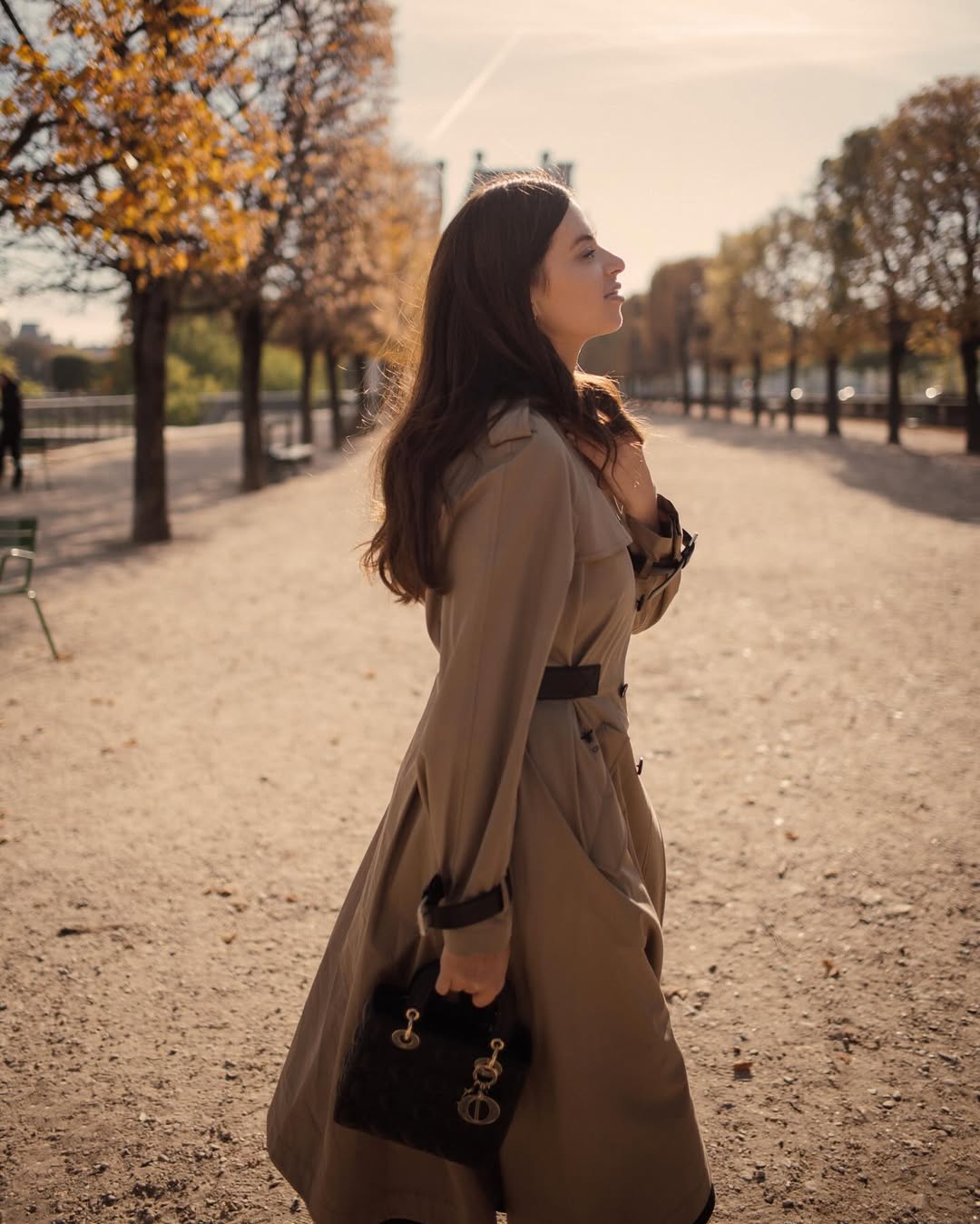 Як виглядає наймодніший тренч на осінь 2025: приклад від дружини Усика