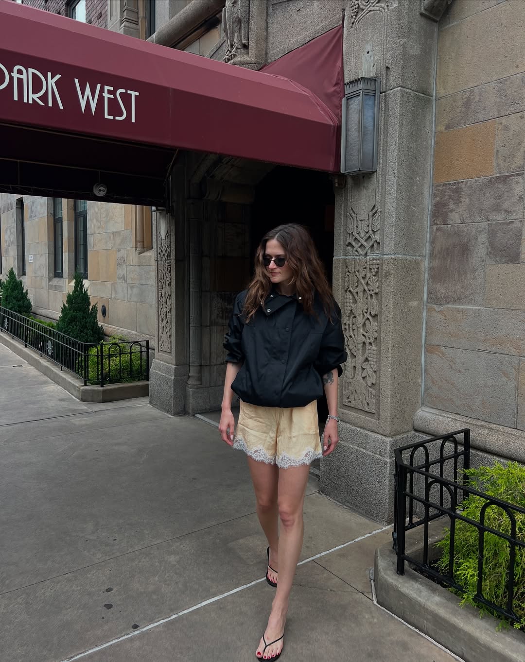 Що носити у спеку: 6 стильних ідей для літа 2025