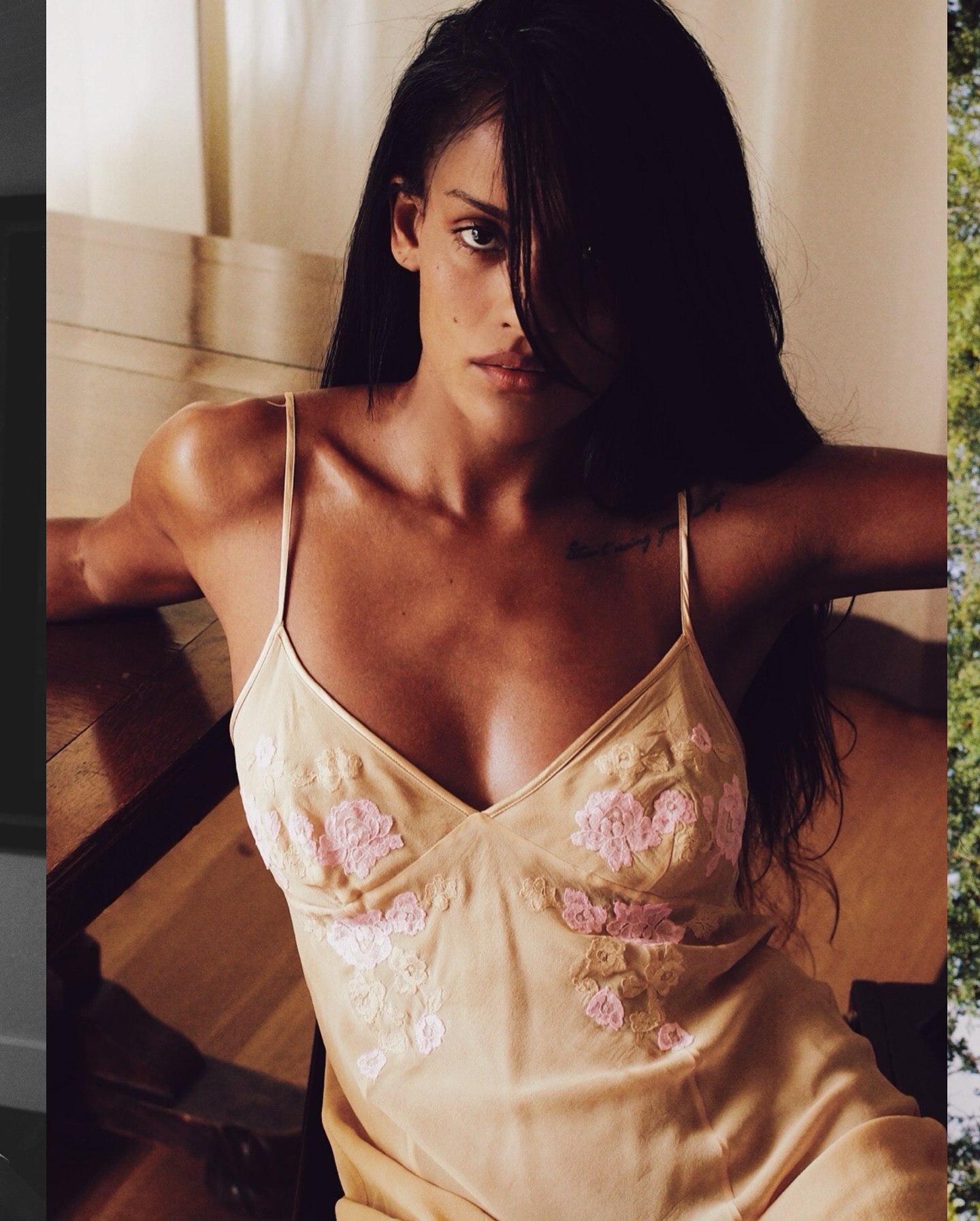 57-річний Венсан Кассель знову стане батьком: фото вагітної коханої актора