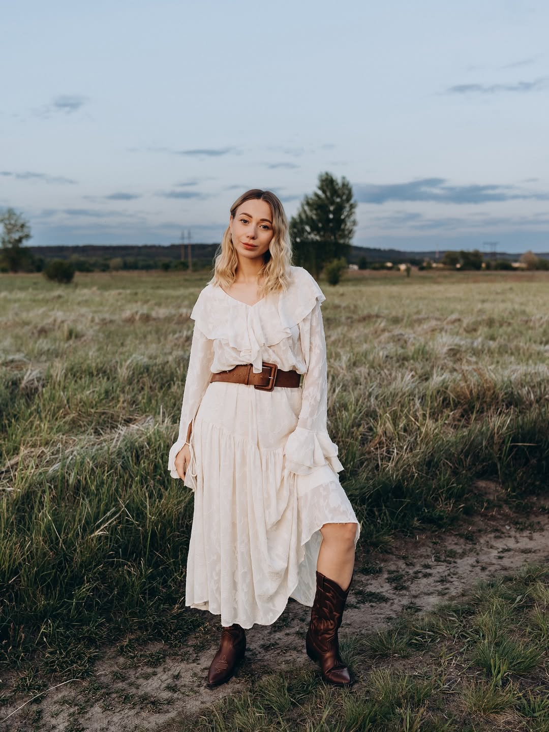 Дружина Павліка вразила новим "луком": образ у стилі бохо з ковбойськими акцентами