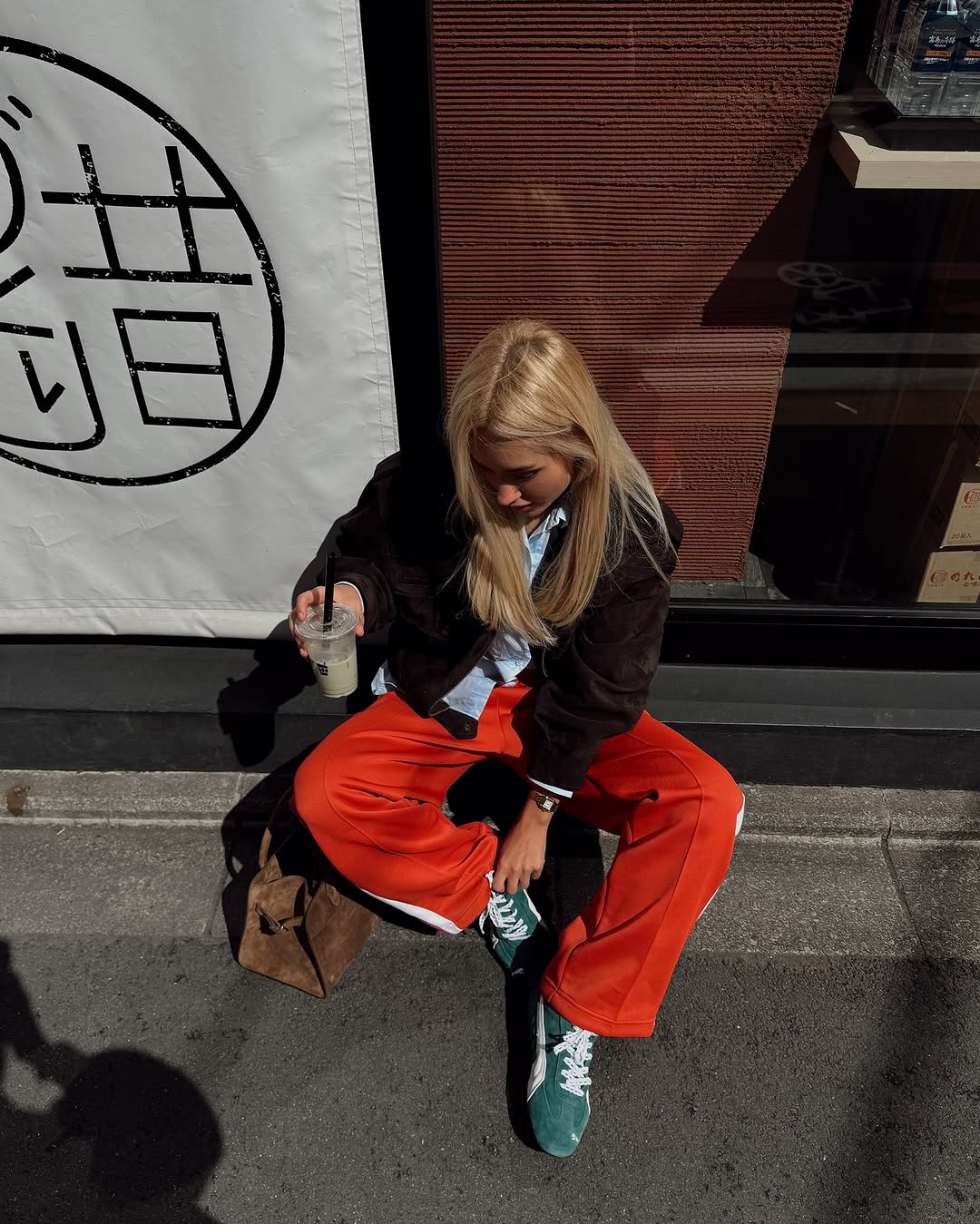 Як носити спортивні штани навесні 2025: приклад від Даші Квіткової