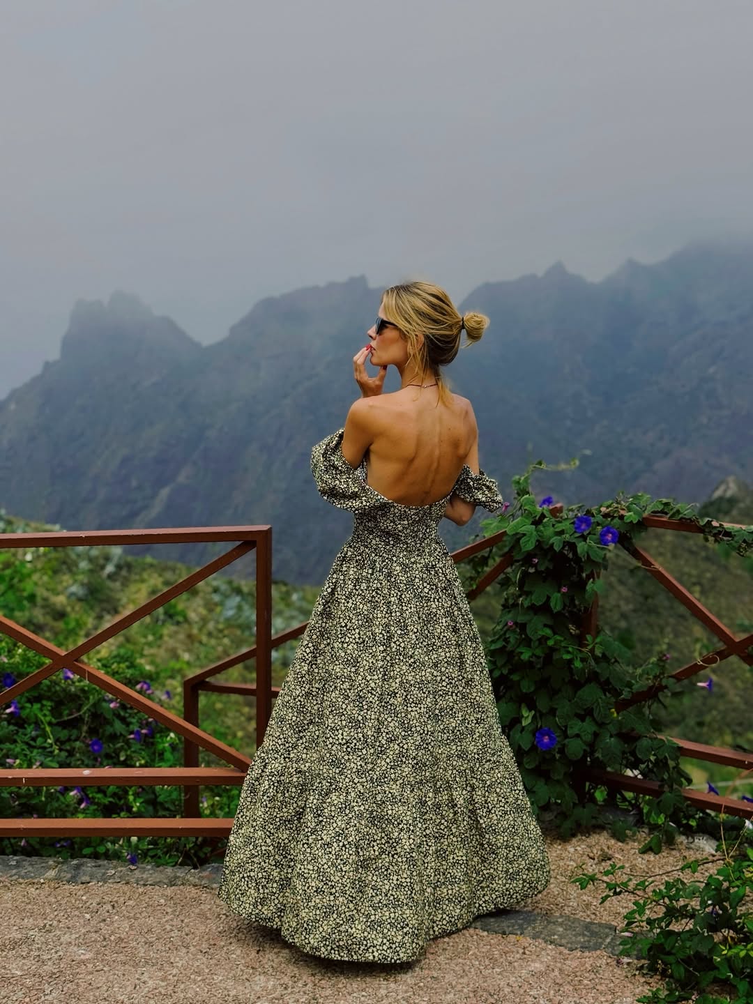 Літній шик від Катерини Кузнєцової: як виглядає ідеальна сукня для відпустки