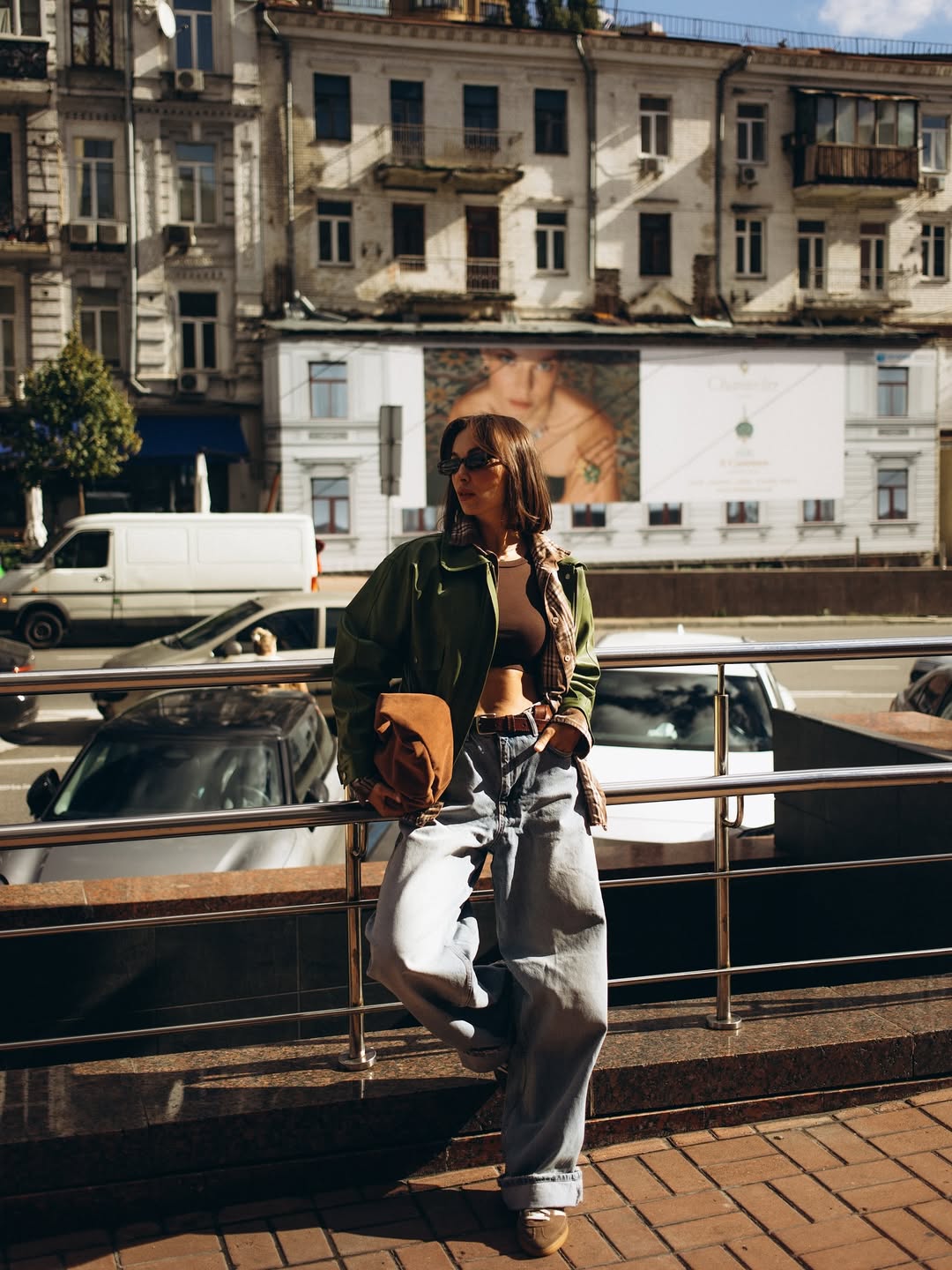 Як створити осінній образ у стилі 90-х: стильний приклад від колишньої Розового