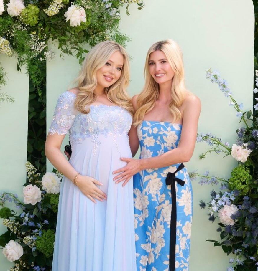 Молодша дочка Дональда Трампа "засвітила" чималий животик на останньому місяці вагітності