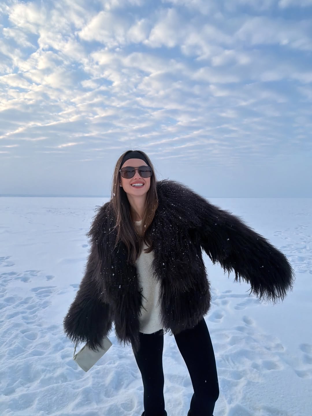 Об’ємна шуба і Moon Boot: блогерка Парфільєва показала тренди зими 2026