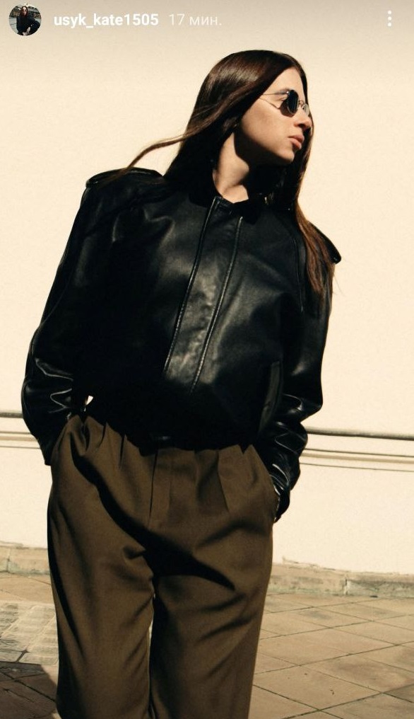 Как выглядит самая модная кожаная куртка на весну 2025: жена Усика задает тренды