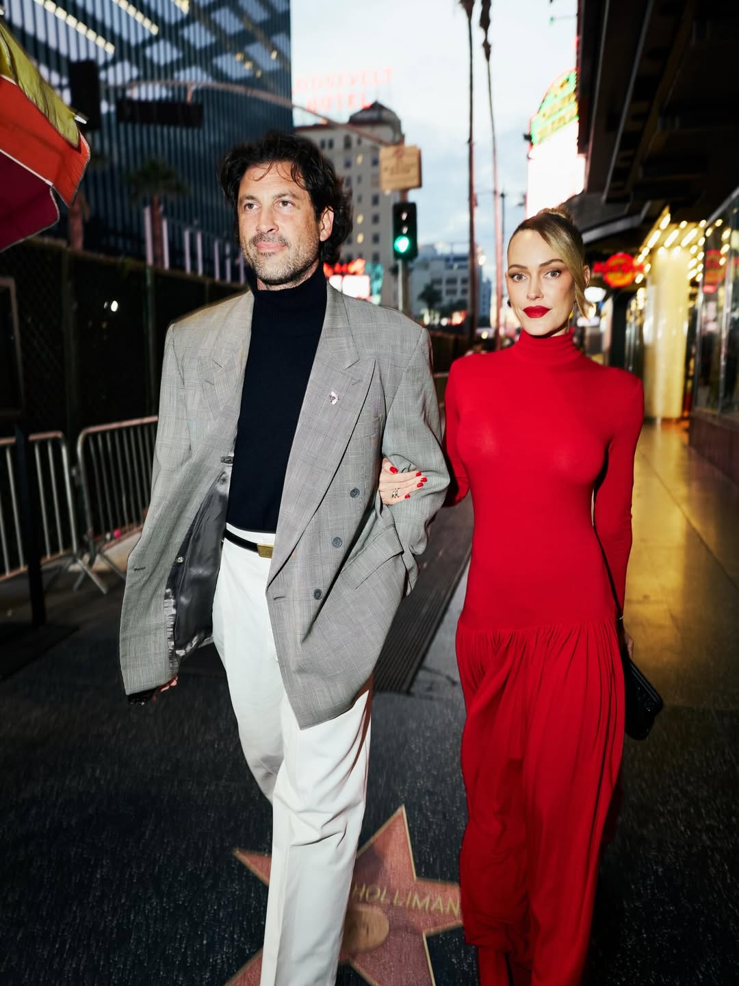 Колишній "Холостяк" Чмерковський вразив стильним парним "луком" із дружиною