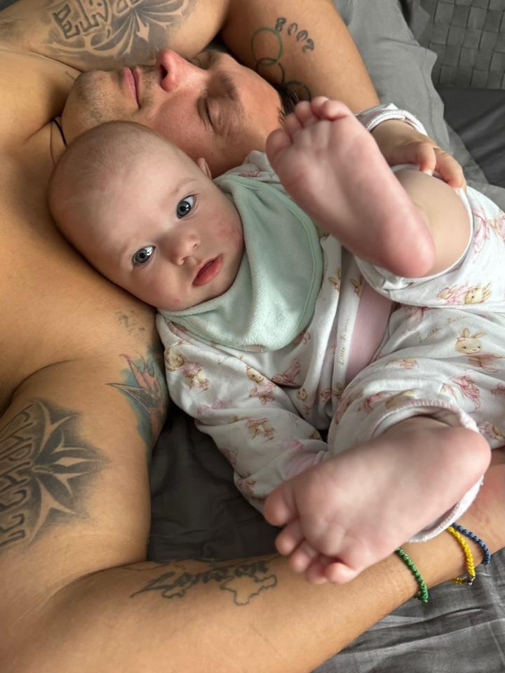 Жена Усика показала, как подросла младшая дочь Мария: теплые семейные фото