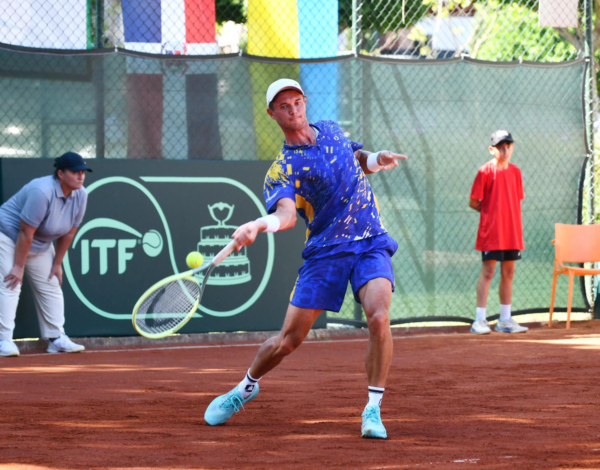 Україна розгромила Домінікану: перший день Кубка Девіса-2025