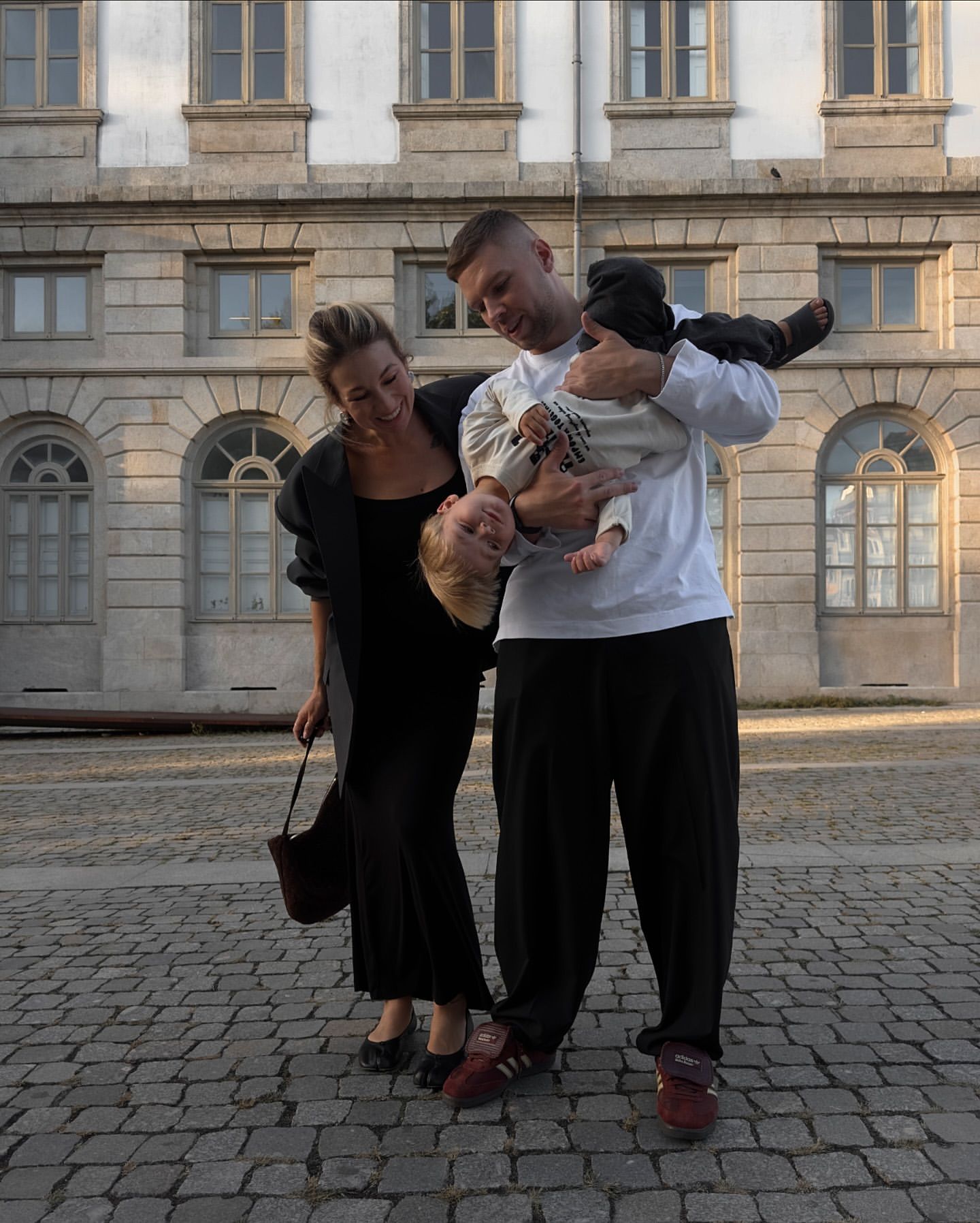 Блогерка Пренткович здивувала сталевим пресом на 5 місяці вагітності (фото)