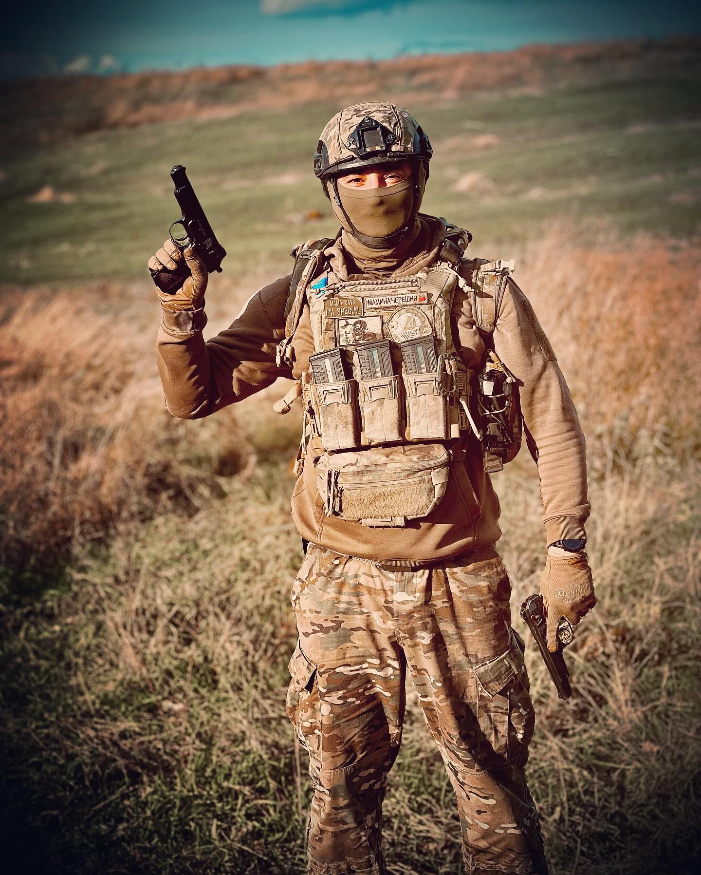 "В голові пластина, у животі - сітка". Відома співачка розповіла про стан здоров'я чоловіка-військового