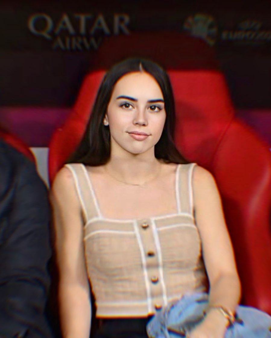 "Хитрый план" провалился: как бывшая Ламина Ямала хотела денег, но осталась у разбитого корыта