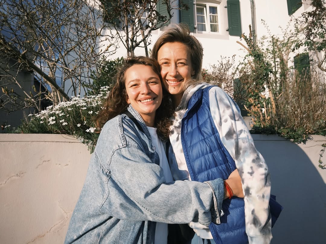 Донька Мозгової заручилася зі своєю дівчиною: зворушливе зізнання і фото незвичної обручки