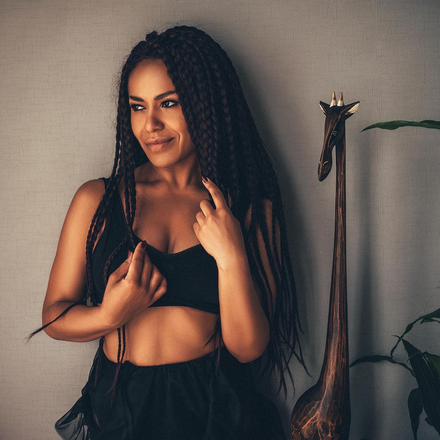 Хочу, щоб у моїй країні був мир: Гайтана після мовного скандалу раптово звернулася до українців