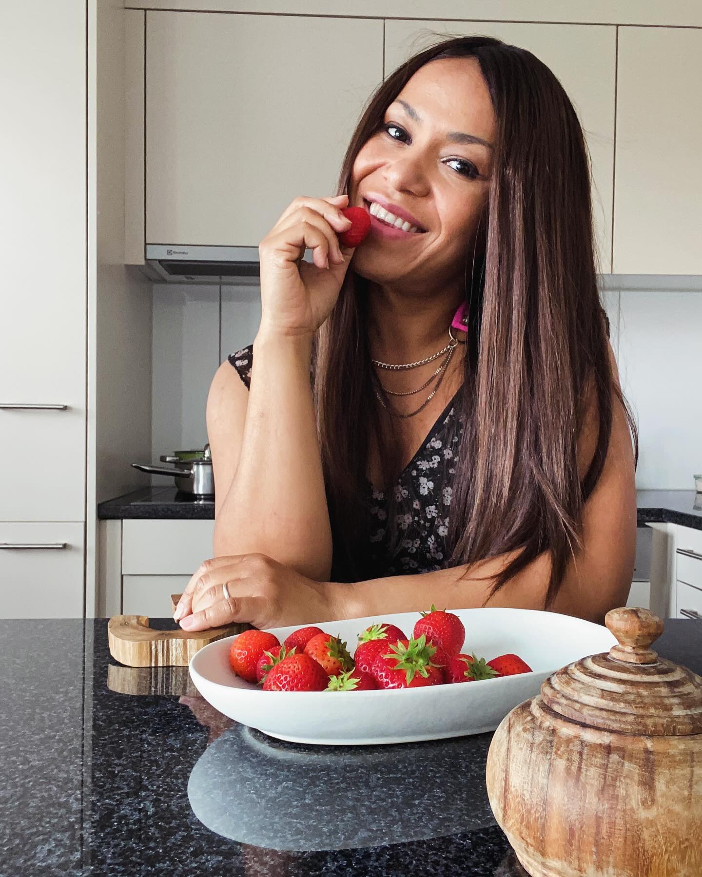 Хочу, щоб у моїй країні був мир: Гайтана після мовного скандалу раптово звернулася до українців