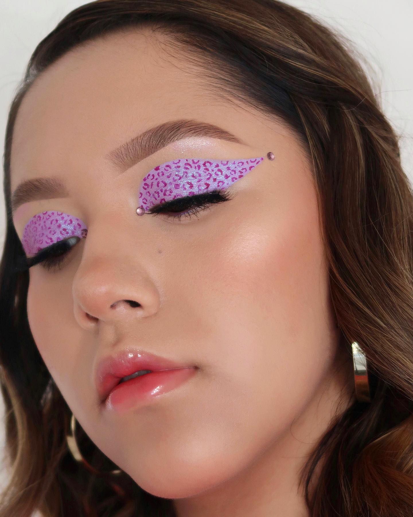 Макіяж зі стрілками: 5 варіантів яскравого образу на літо