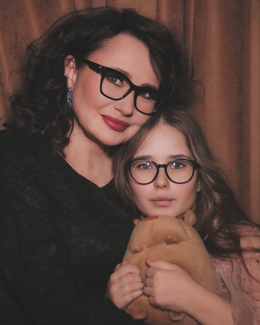 Олена Мозгова показала доньку-красуню від Аксельрода у важливий день