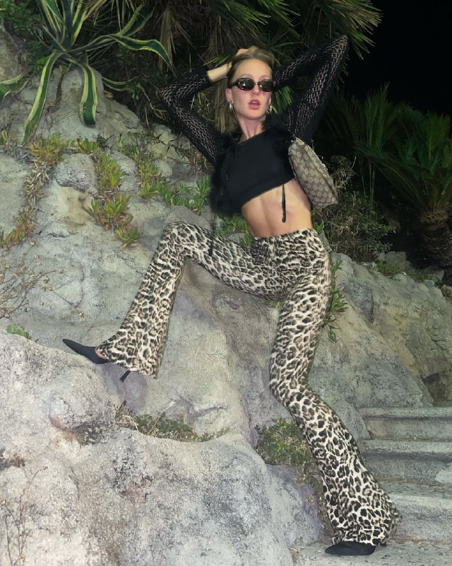 Як виглядає ексучасниця гурту "ВІА Гра" Єва Бушміна, яка втекла з України та мовчить про війну