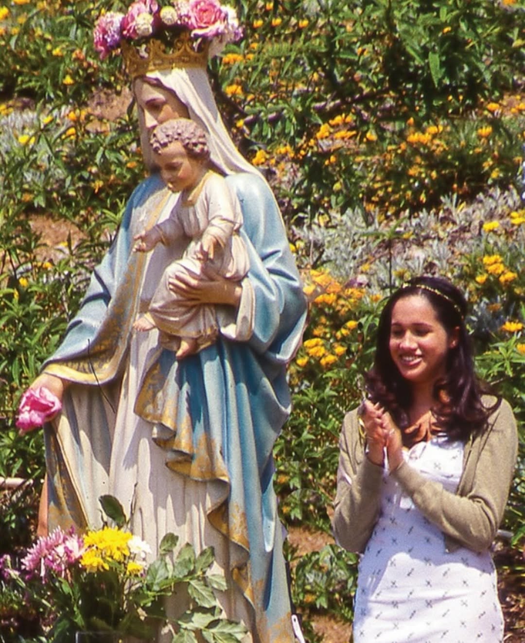 Меган Маркл удивила редким архивным фото: как она выглядела в юности