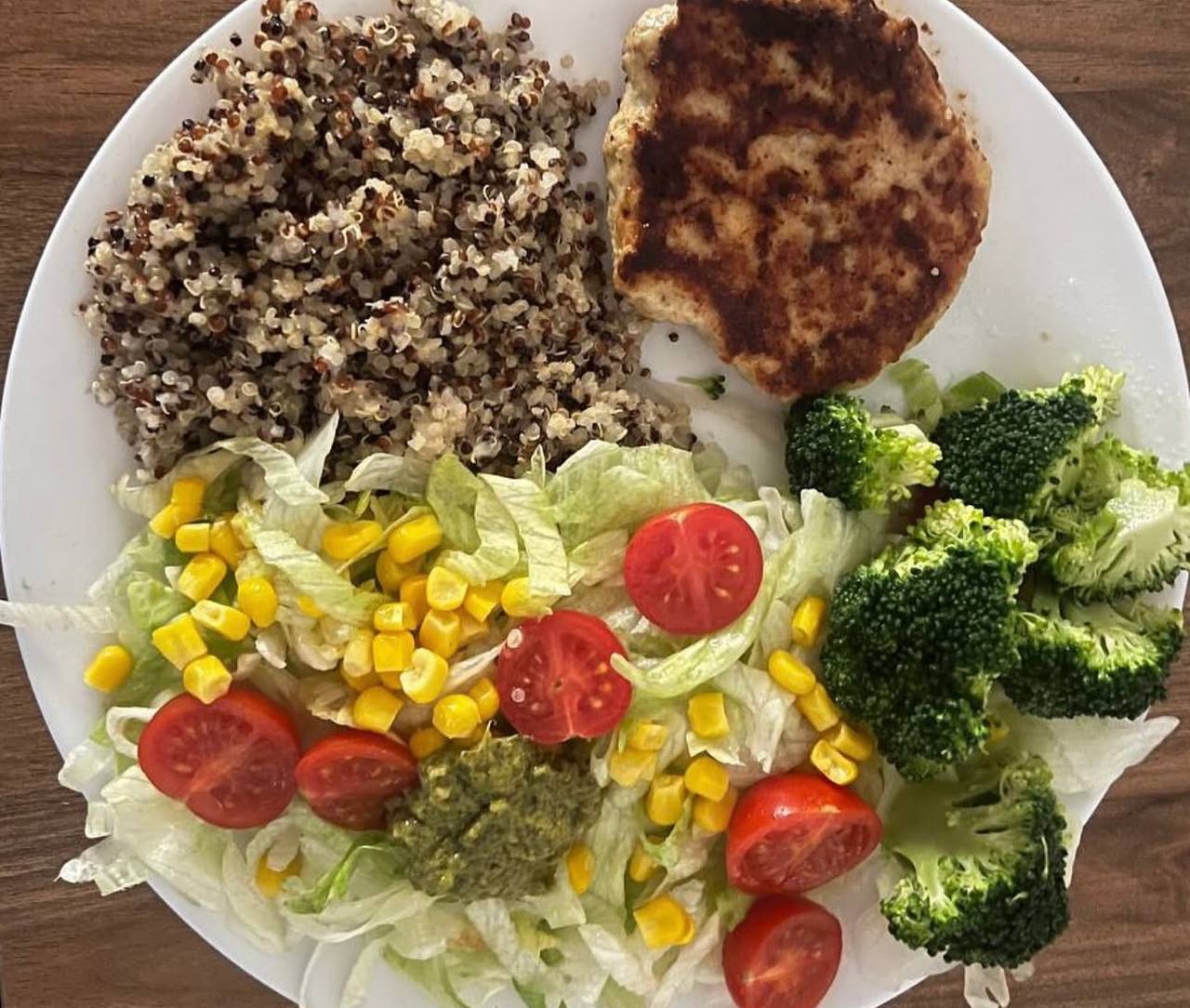 Смачно та дуже корисно: 10 ідей збалансованої вечері