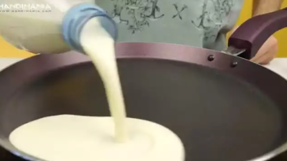 Как быстро приготовить много блинов: простой лайфхак