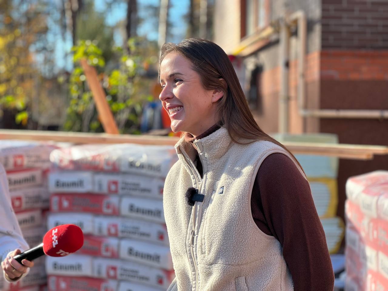 Украинская звезда тенниса Элина Свитолина посетила Ирпень. Помогала собирать средства