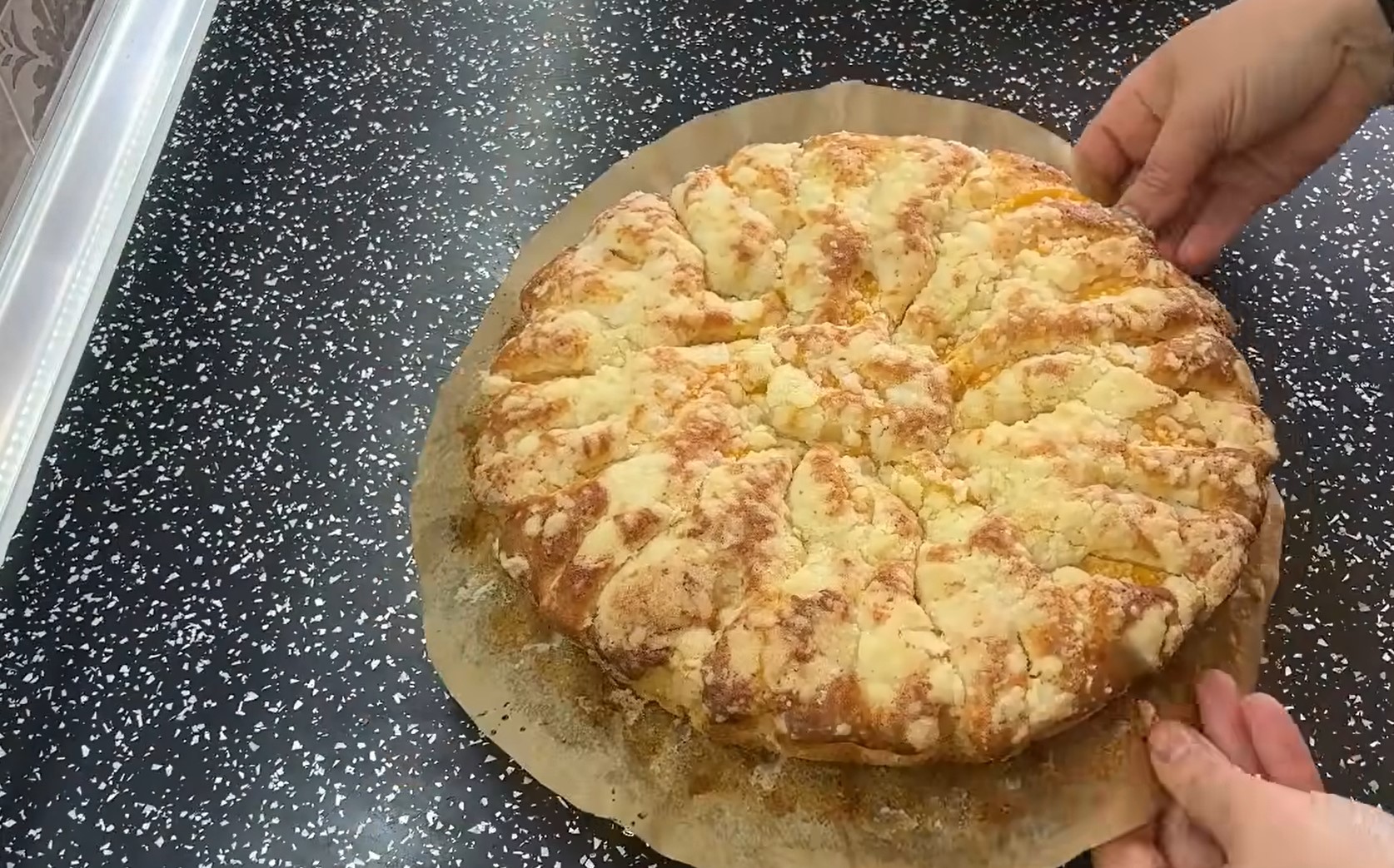 Улюблений пиріг італійців з простих українських продуктів: рецепт-п'ятихвилинка