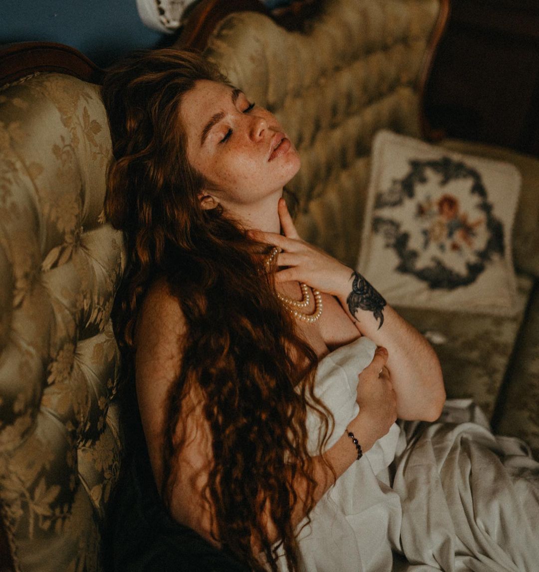 Українська плюс-сайз модель зводить з розуму своїми формами: багато гарячих фото