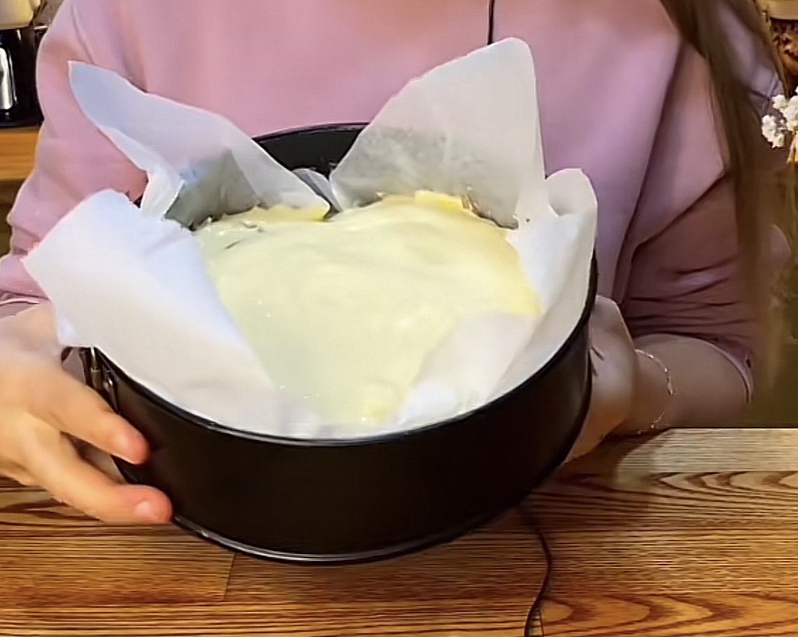 Швидко й дешево: рецепт смачного пирога, який ніколи не набридне