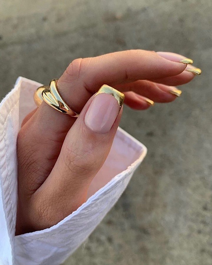 Цей манікюр зробить вас наймоднішою: найкращі ідеї небанального "френча"