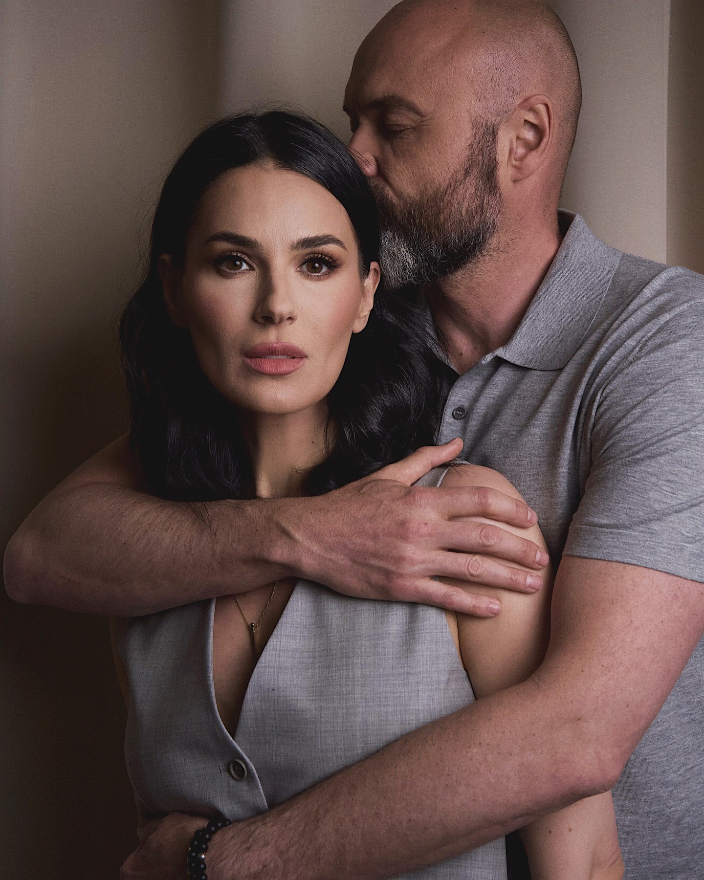 Маша Ефросинина впервые за долгое время показала мужа-военного и сына на семейном фото