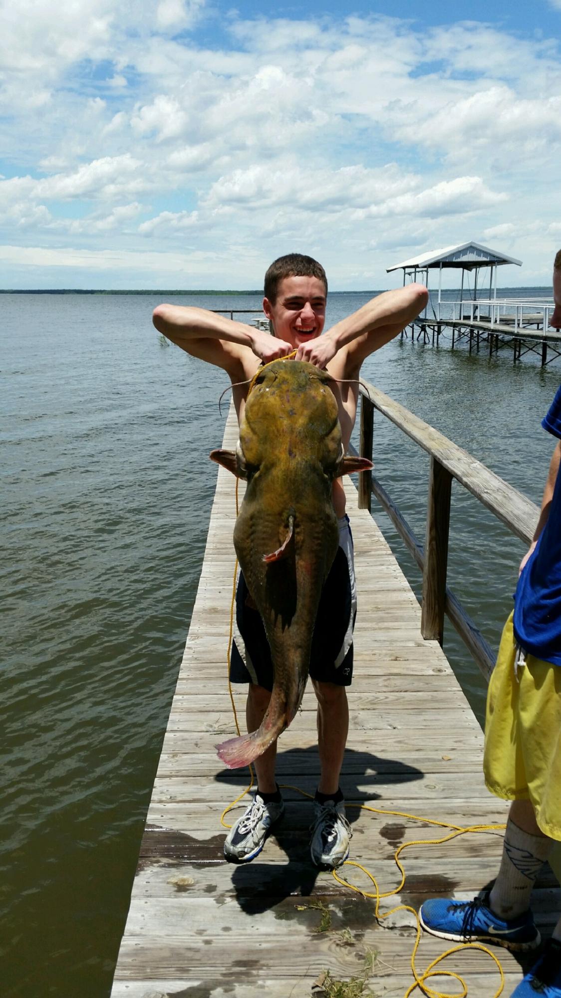 7 найнезвичайніших способів риболовлі, які вигадали люди