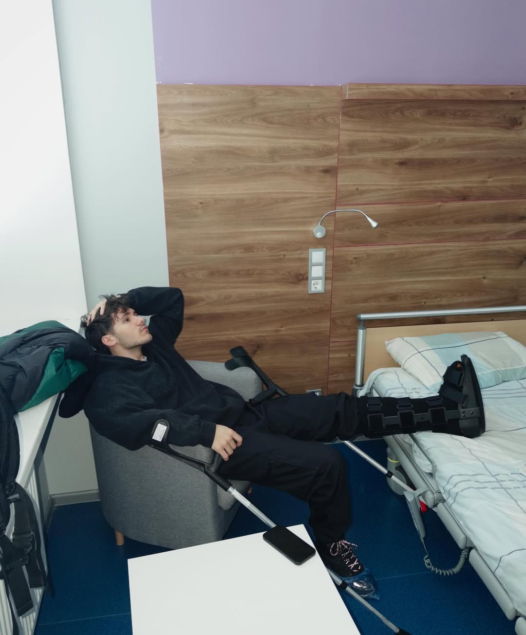 20-річний український співак має проблеми зі здоров'ям: що відомо