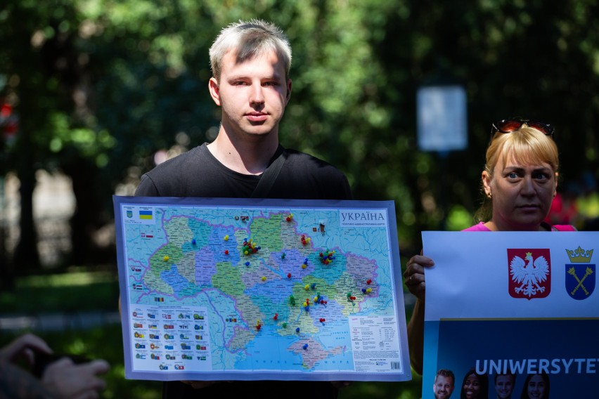 В Польше из общежитий выселяют 150 украинских переселенцев с детьми. Им некуда идти