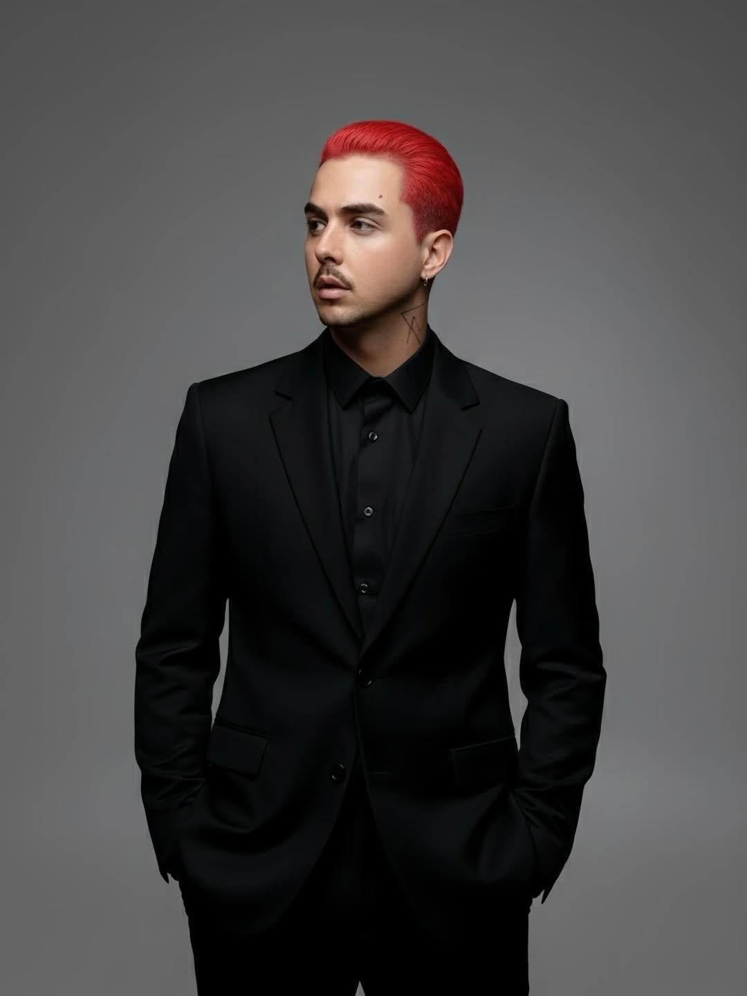 MELOVIN после отмены тура по Украине эмоционально обратился к противникам ЛГБТ: "Мне стыдно"