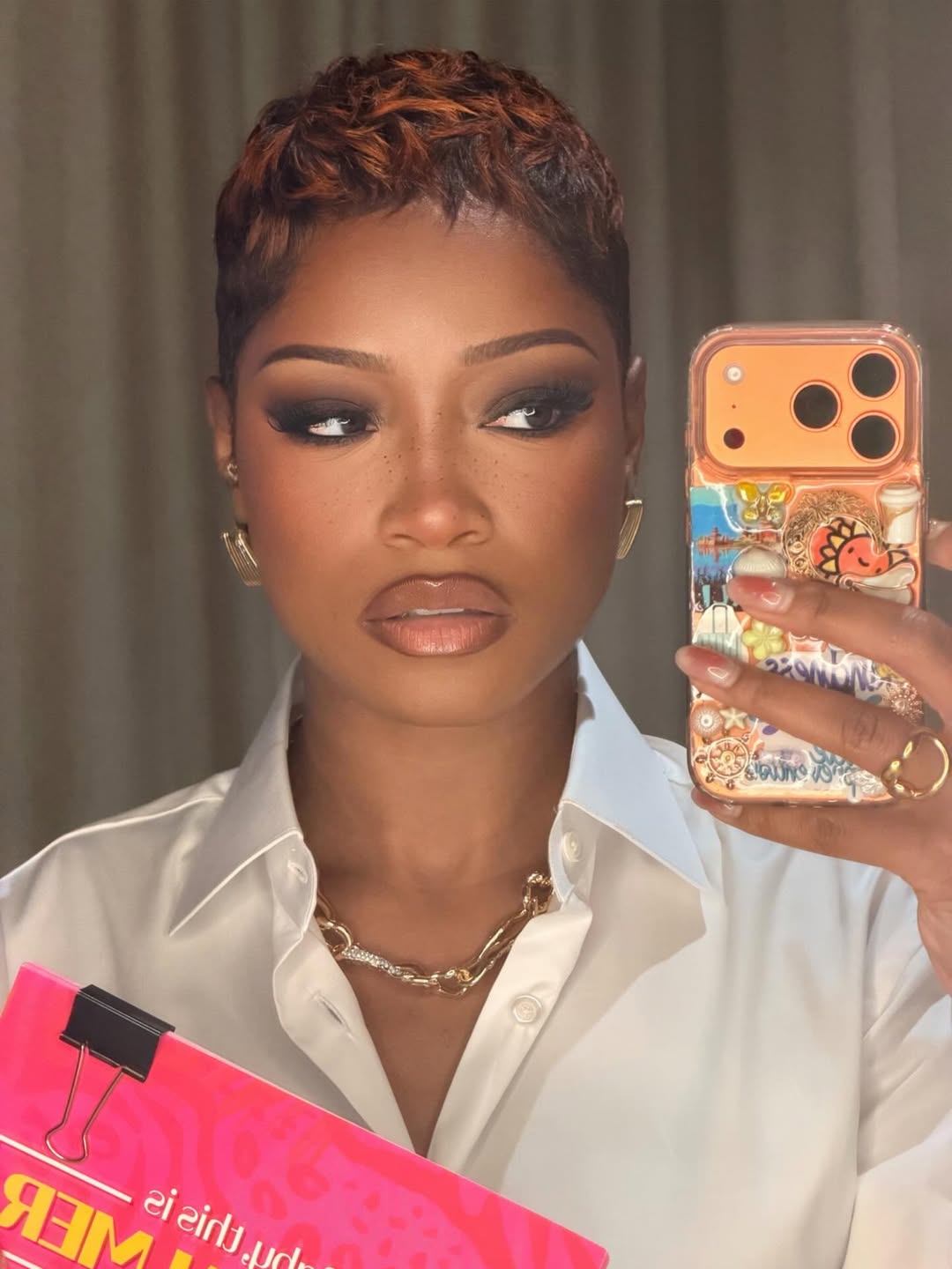 Роскошь - не для них: 7 звезд, которые живут очень скромно