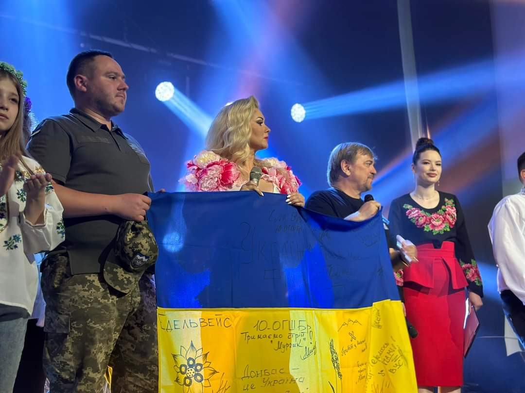 "Ніколи не тримав у руках зброю". Бужинська розповіла про рідну людину на фронті