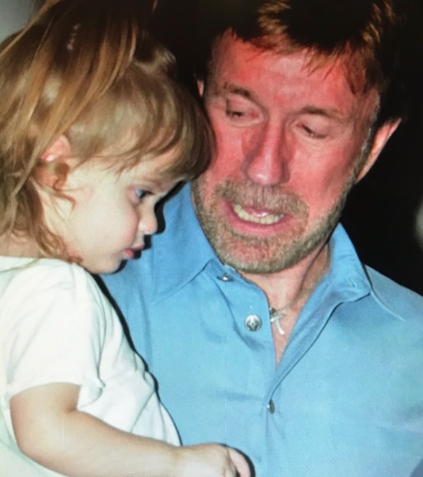 Що відомо про дітей Чака Норріса: хто пішов слідами зіркового батька, а хто обрав інший шлях