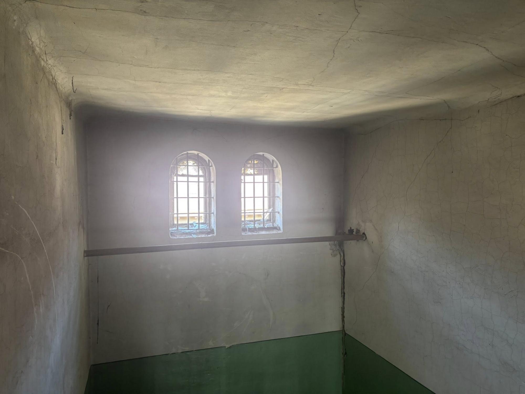 Во Львове из-за атаки дрона поврежден музей "Тюрьма на Лонцкого": какие последствия