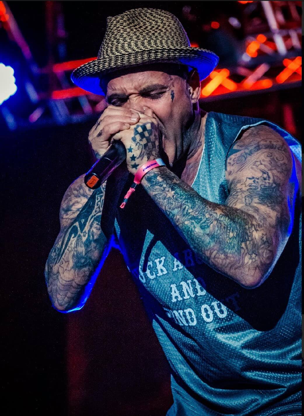 Помер фронтмен культового гурту Crazy Town: 5 пісень Сета Бінзера, які житимуть вічно