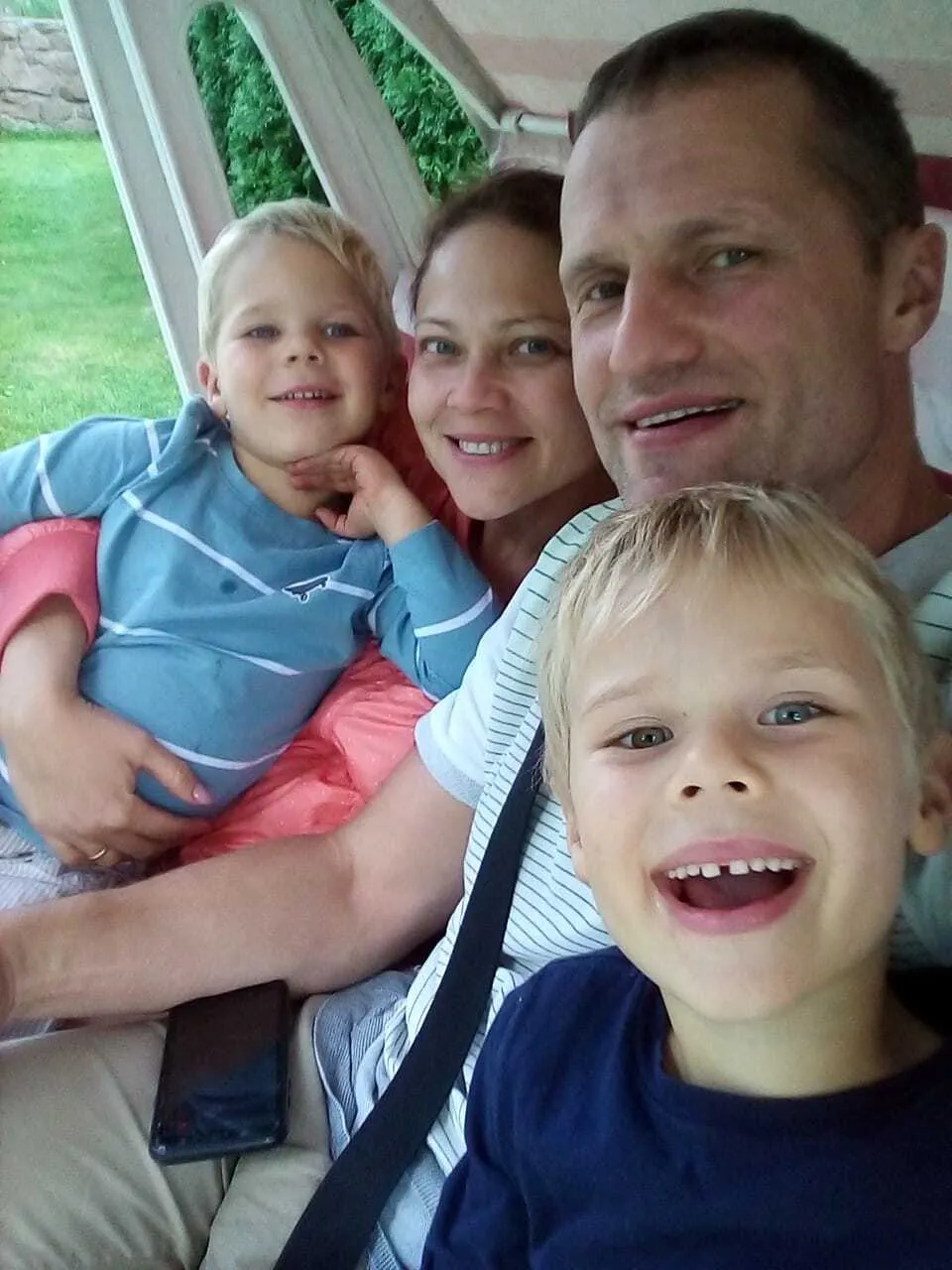 Куди зникла Геля з "СВ-шоу", яка була напарницею Вєрки Сердючки