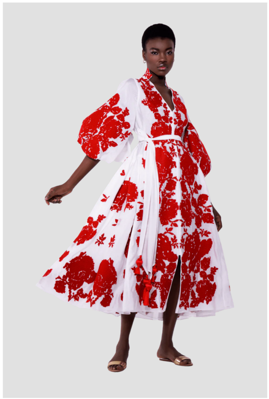 Ретро, 3D і "рішельє". 10 найдорожчих українських вишиванок: хто їх купує і чому