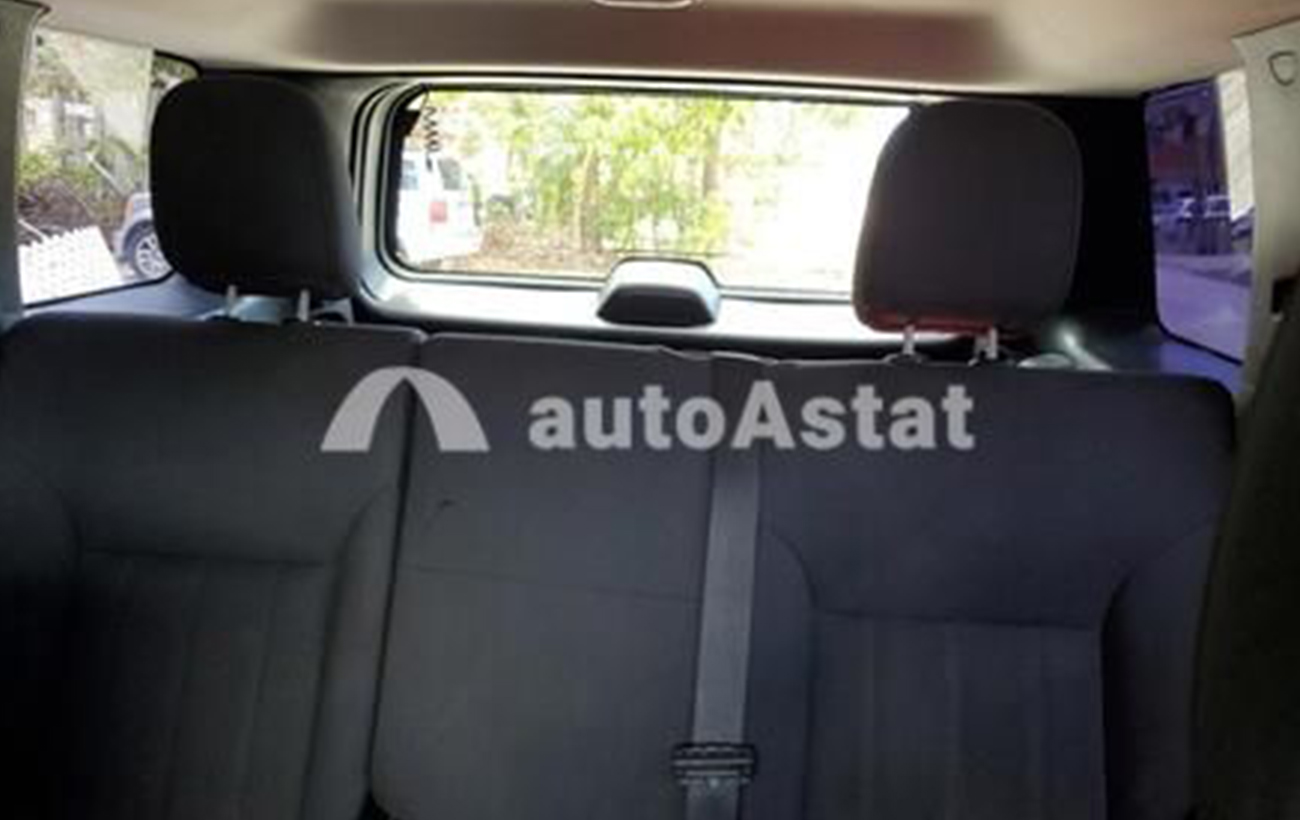 На аукціоні продали джип за три долари, хоча його реальна ціна сягає 13 500: що не так з авто (фото)