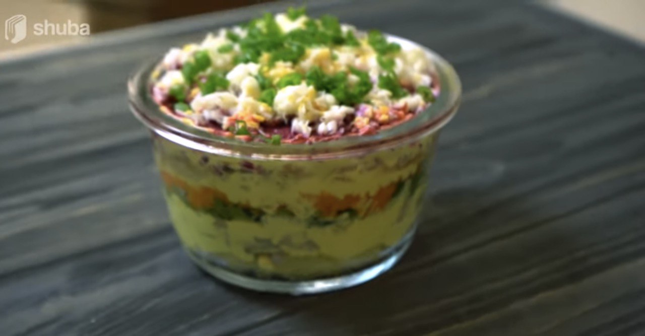 Смачний оселедець під шубою із секретним інгредієнтом: цей рецепт здивує усіх