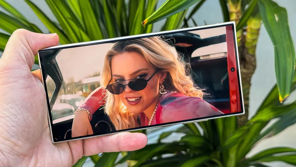 Топ-10 моделей смартфонів із рекордною автономністю батареї