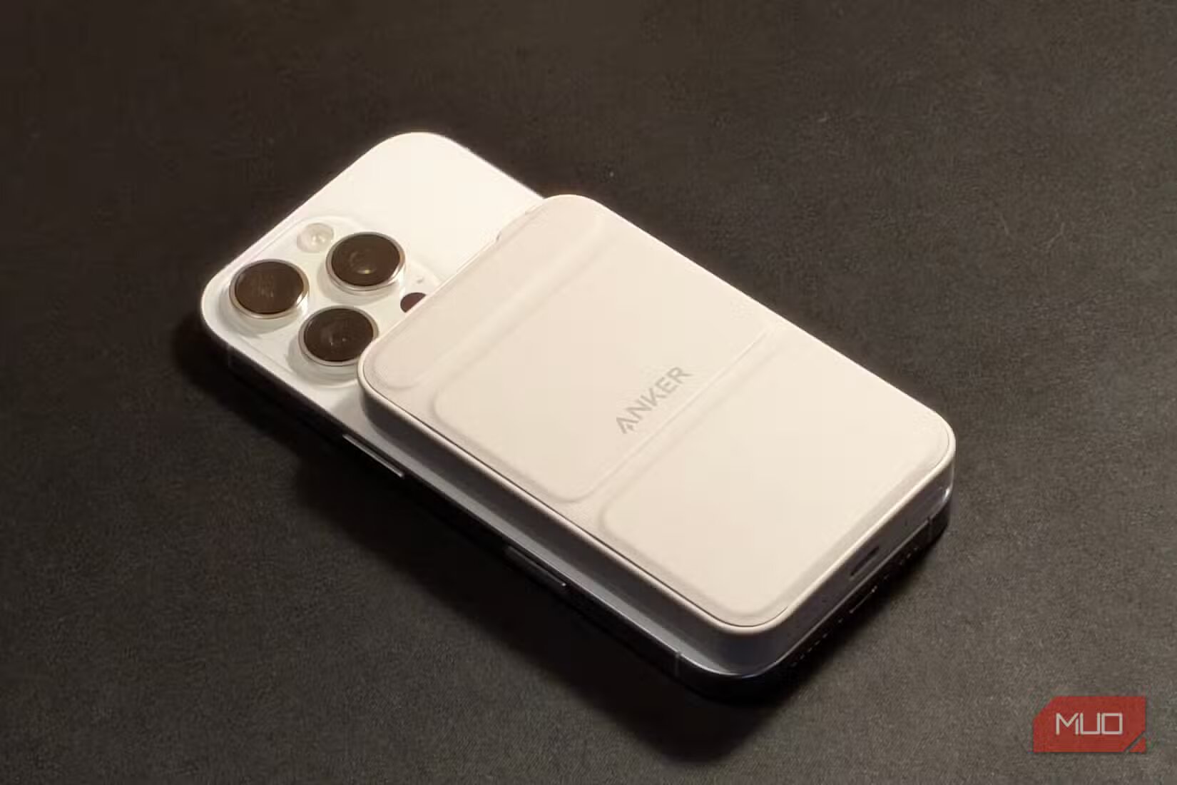 10 міфів про зарядку iPhone, яким давно пора перестати вірити